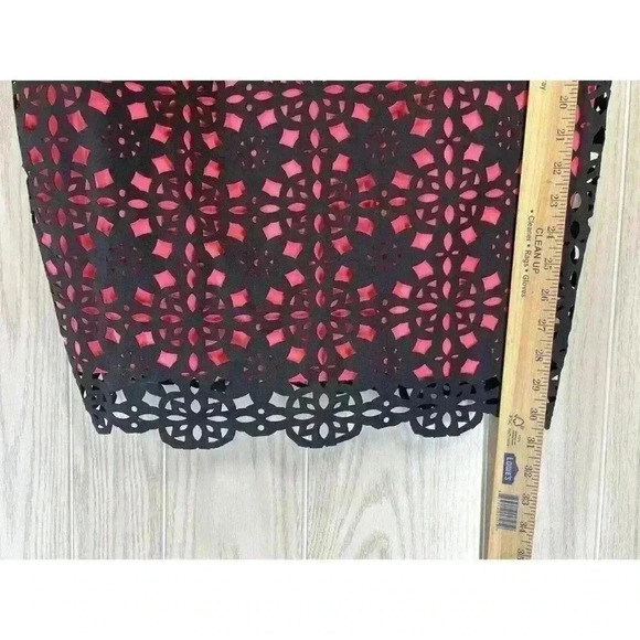 Bee Darlin Sz 16/17 Laser Cutout Mini Dress Neon Pink Black Lace Sleeveless NEW - Picture 8 of 8